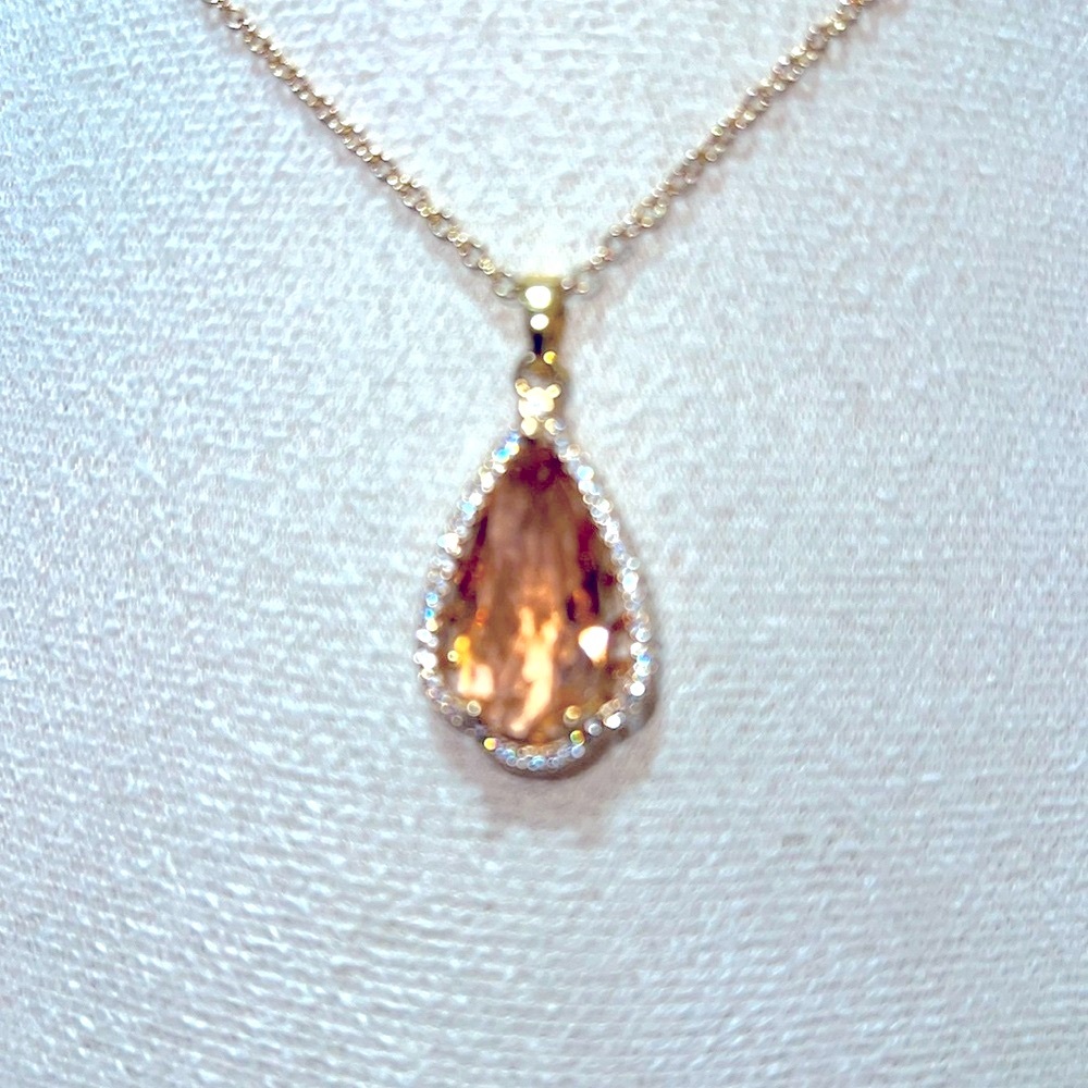 Elegant New Fashion Champagne Cubic Zirconia Teardrop Pendant Necklace